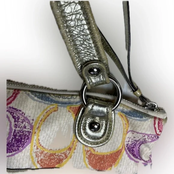 Large Coach Colorful Patterned Women's Bag- metallic handles, canvas Monogram C - Picture 8 of 16
